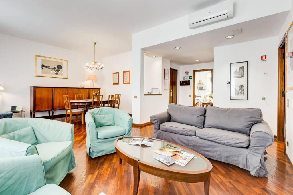 Treasurerome Bianca Family Appartement